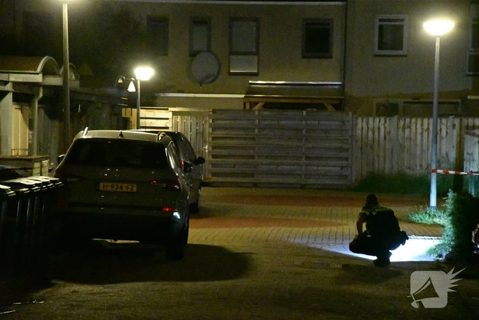 Politie start zoekactie na beroving