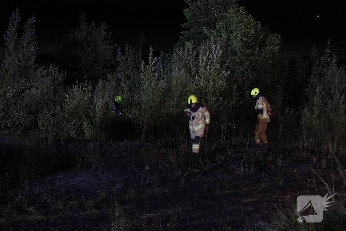 Flink stuk riet verbrand