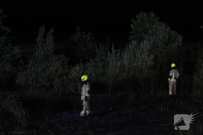 Flink stuk riet verbrand