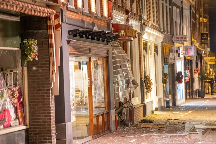 Flinke schade na plofkraak bij juwelier