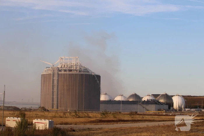 Grote rookontwikkeling bij hevige brand op stortplaats