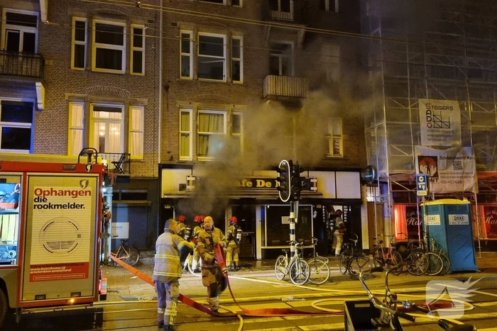 Flinke brand in waterpijpcafé De Nijl