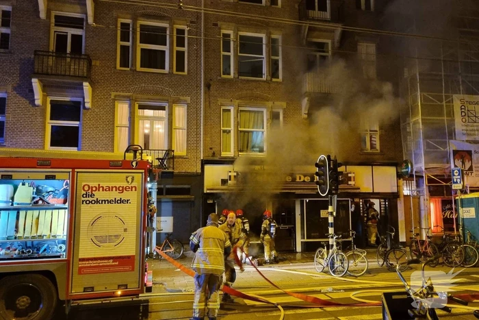 Flinke brand in waterpijpcafé De Nijl