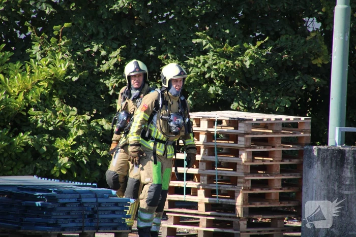 Grote brand in bedrijfsloods