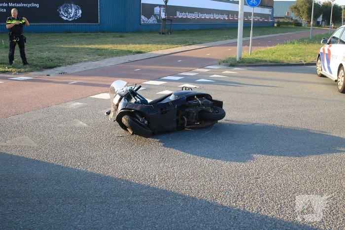 Scooterrijder gewond bij botsing met auto