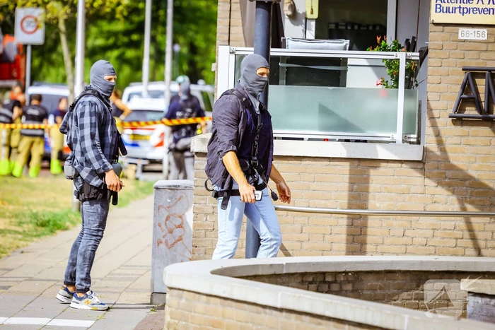 Veel hulpdiensten ingezet voor persoon met verward gedrag