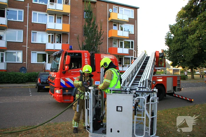 Brandweer verricht onderzoek naar brandmelding