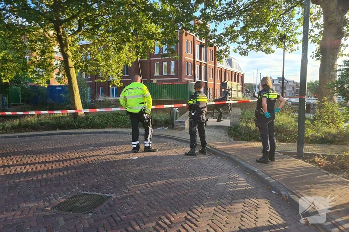 Politieonderzoek nadat magneetvissers zak met placenta opvist