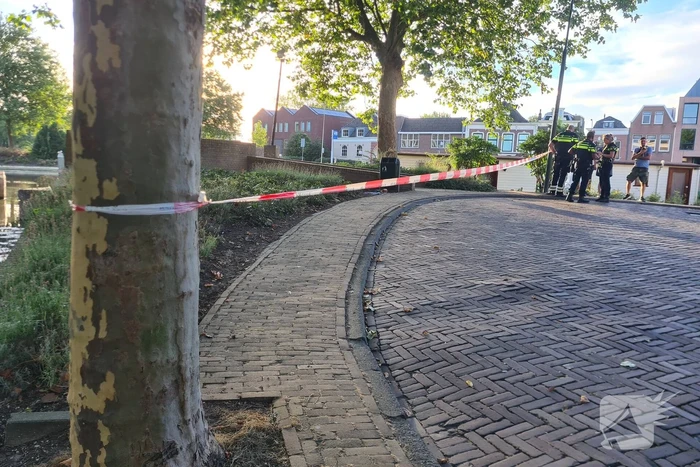 Politieonderzoek nadat magneetvissers zak met placenta opvist
