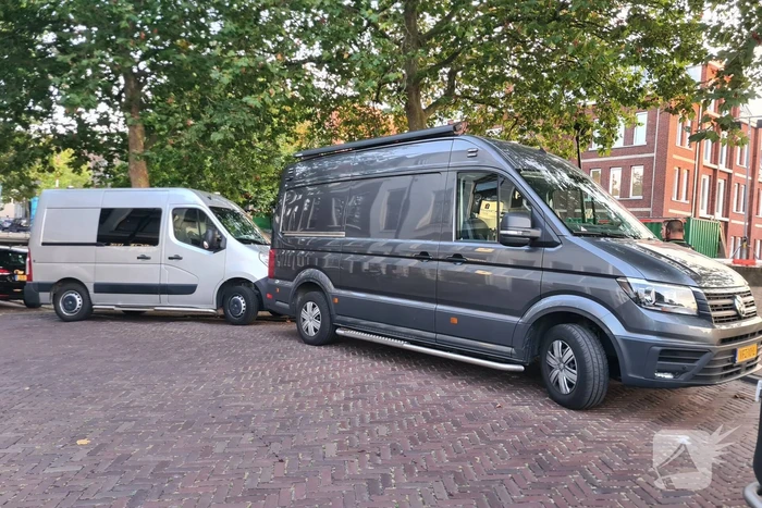 Politieonderzoek nadat magneetvissers zak met placenta opvist