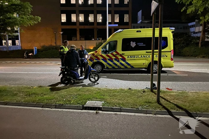 Persoon gewond bij aanrijding tussen twee scooters