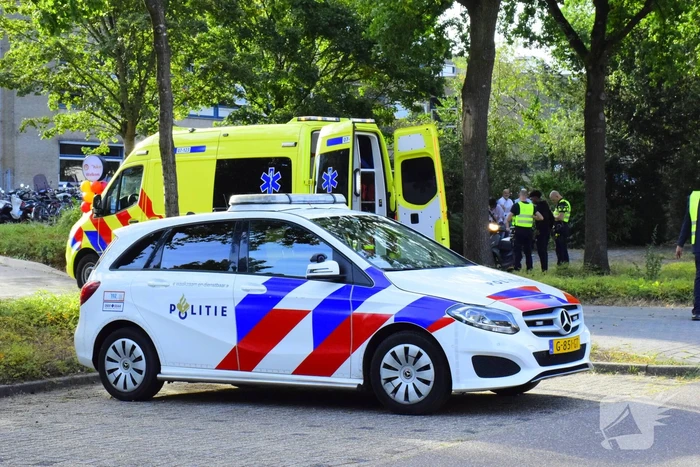 Fietsster en scooter botsen op eerste schooldag