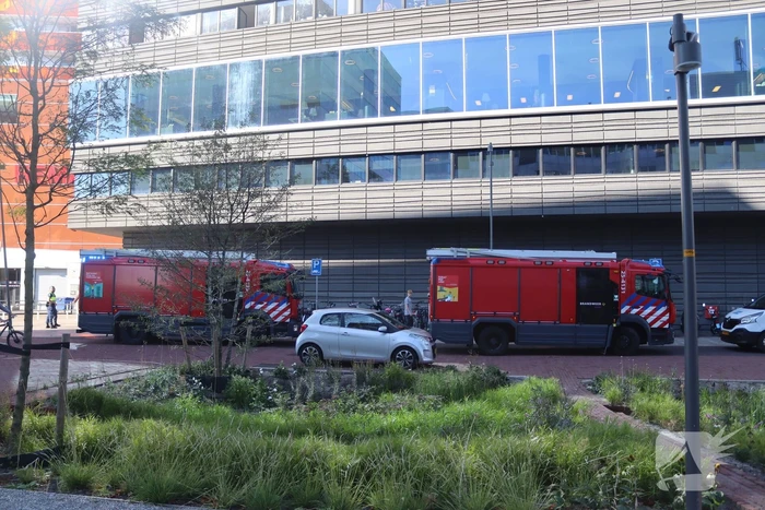 De nieuwe bibliotheek ontruim vanwege brand