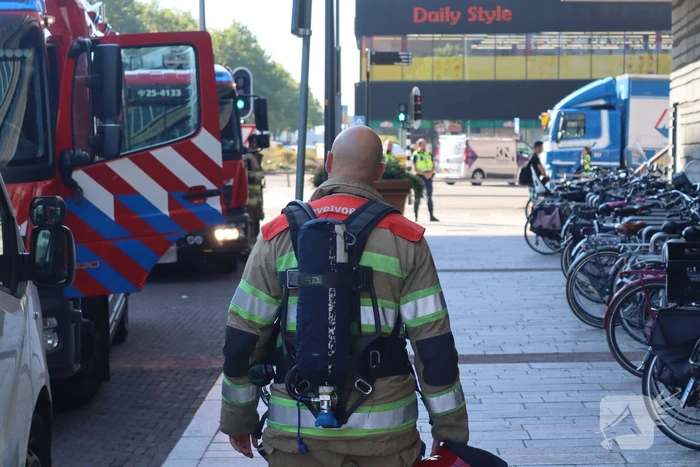 De nieuwe bibliotheek ontruim vanwege brand