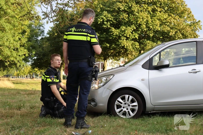 Fietser gewond bij botsing op rotonde
