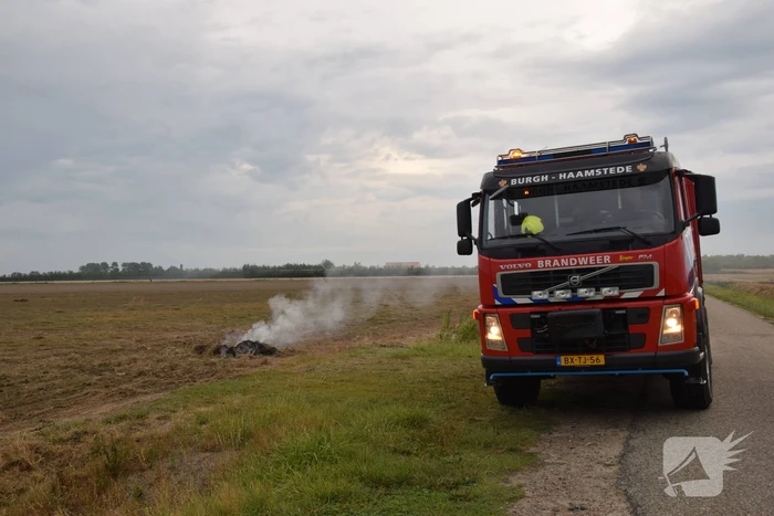 Brand door omploegen van weiland