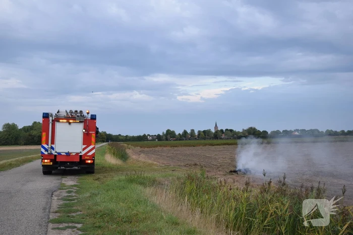 Brand door omploegen van weiland