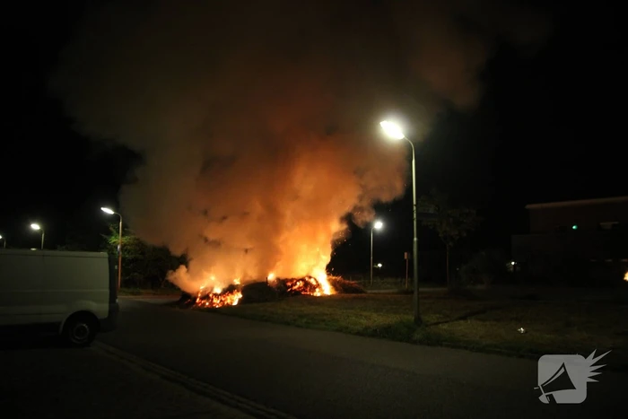 Flinke buitenbrand snel geblust