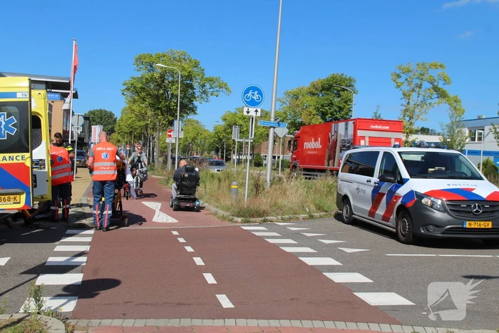 Scooterrijder aangereden door bestelbus