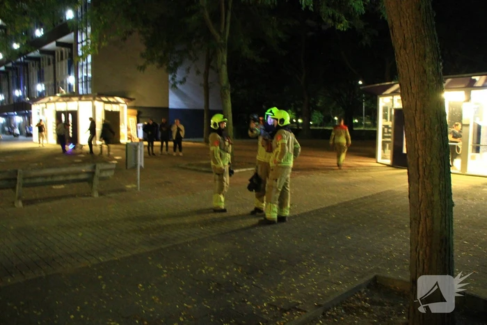 Brandweer doet onderzoek naar hinderlijke brandlucht