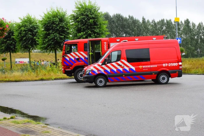 Onkruidverdelger kantelt tijdens werkzaamheden