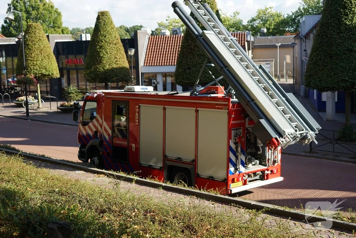 Brandweer ingezet voor waterlekkage in winkels