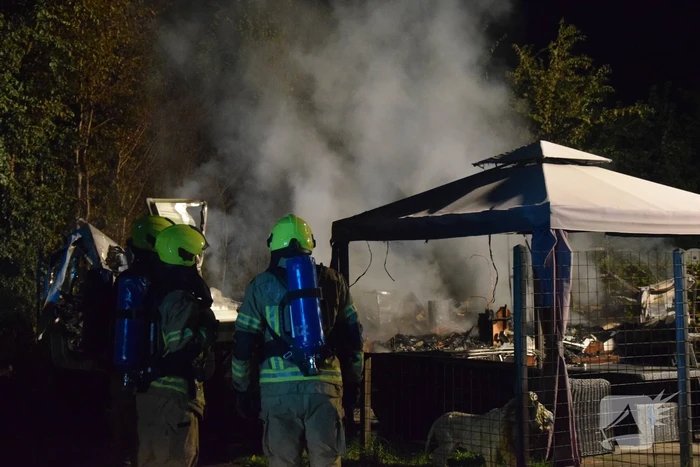 Stacaravan volledig uitgebrand op camping