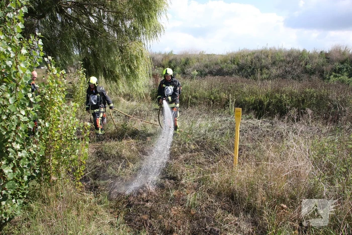Bermbrand snel onder controle