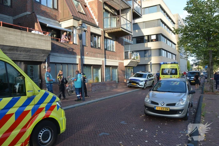 Twee zwaargewonden aangetroffen, één persoon raakt te water