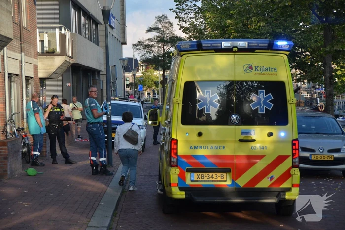 Twee zwaargewonden aangetroffen, één persoon raakt te water
