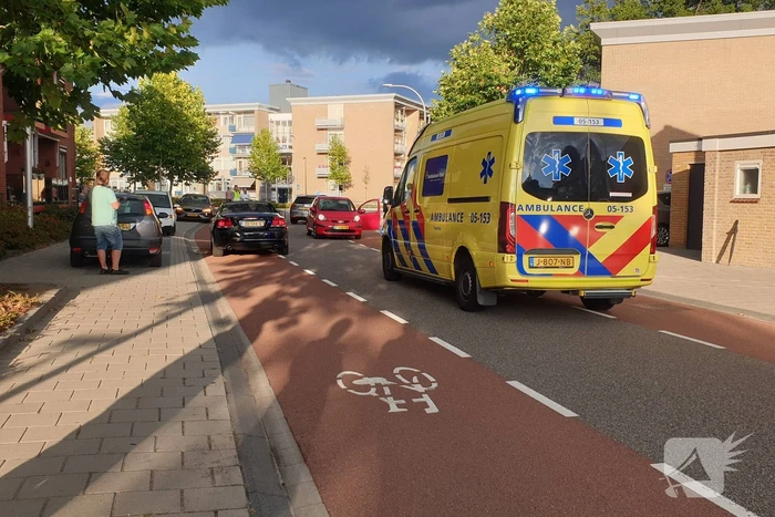 Fietser in botsing met automobilist
