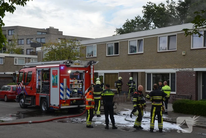 Kat gewond bij woningbrand