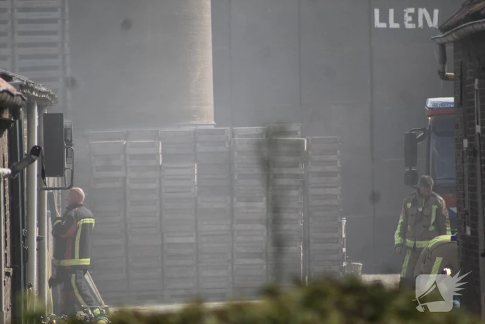 Flinke brand in schuur en hooibalen