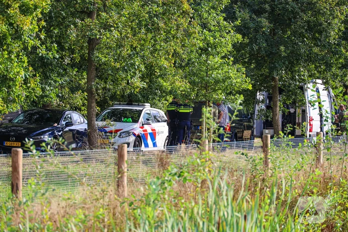 Explosieven Opruimingsdienst doet onderzoek op perceel langs snelweg