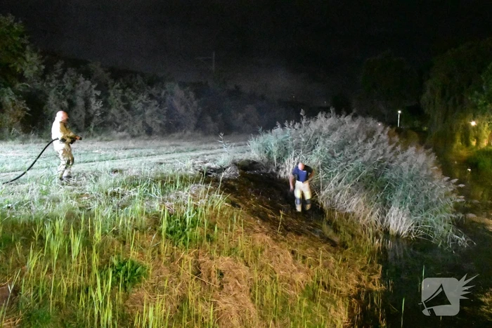 Bermbrand snel onder controle