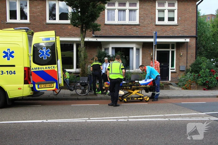 Fietsster gewond na val van fiets