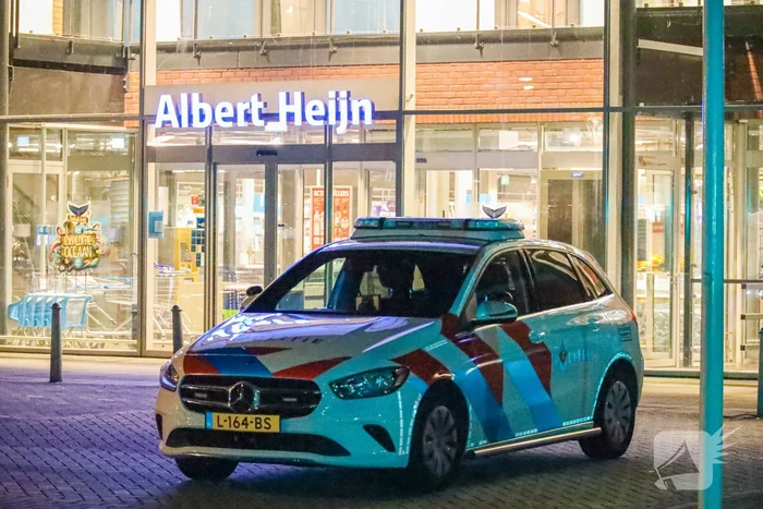 Twee jonge overvallers gezocht na overval Albert Heijn