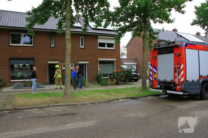 Bewoner boort door gasleiding