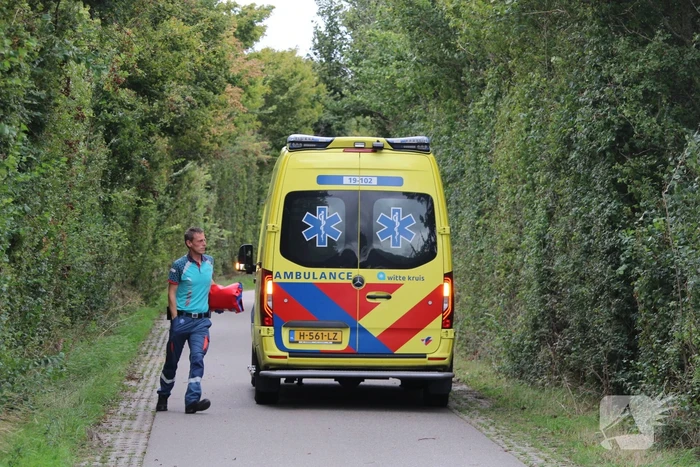 Traumateam assisteert bij incident in woning