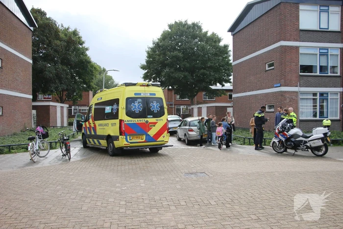 Jonge fietser raakt gewond bij botsing