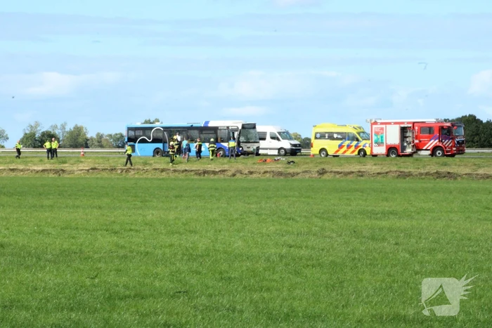 Gewonde bij aanrijding met lijnbus en auto