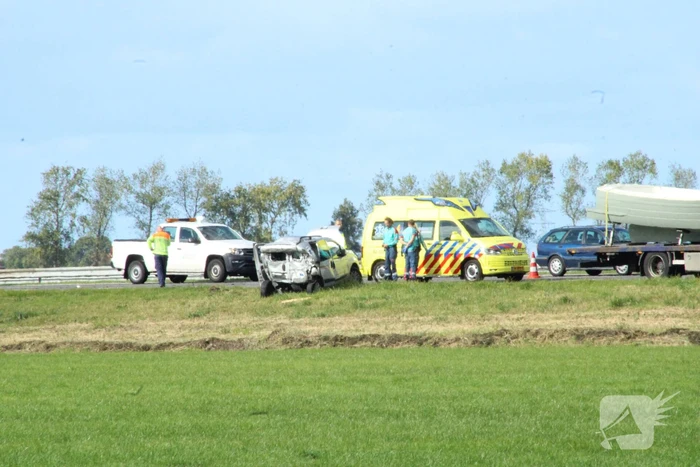 Gewonde bij aanrijding met lijnbus en auto