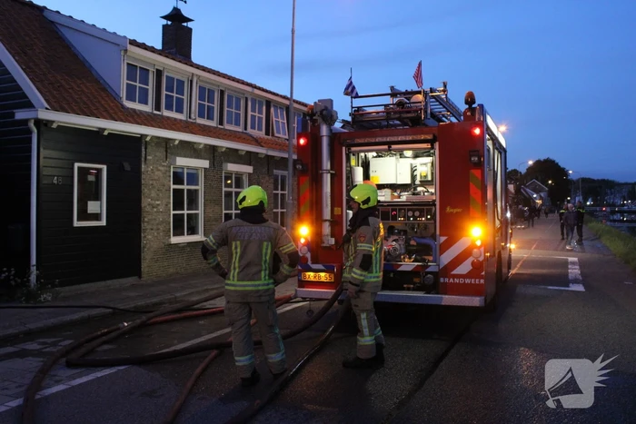 Flinke rookontwikkeling bij uitslaande schuurbrand