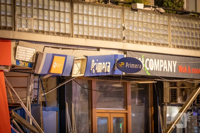 Ravage na plofkraak bij Primera