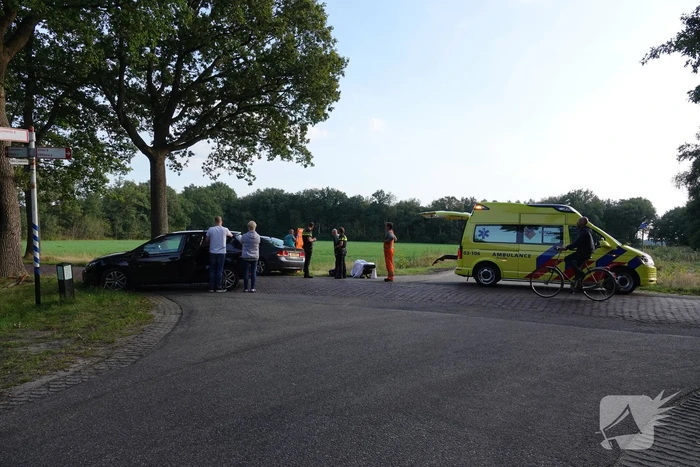 Persoon gewond bij aanrijding op kruising