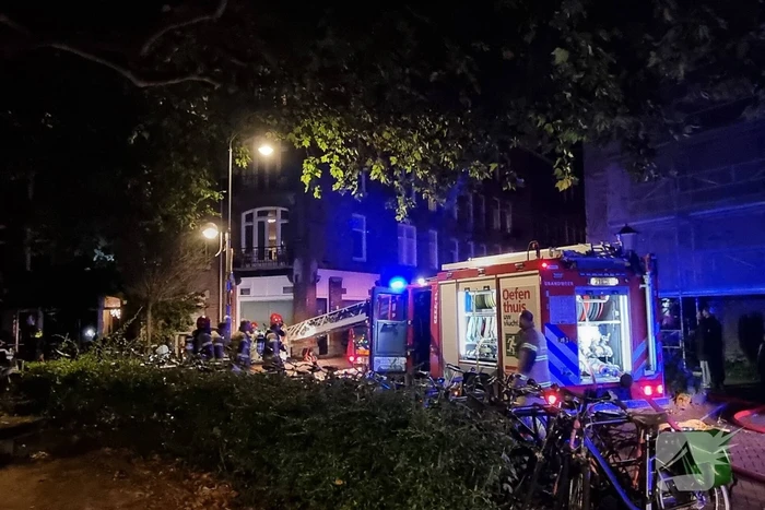 Woningen ontruimd na flinke brand