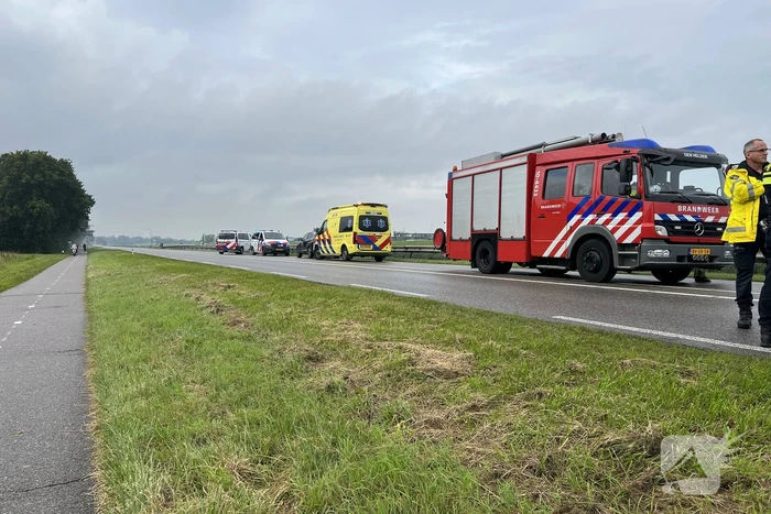 Slachtoffer bekneld bij verkeersongeval