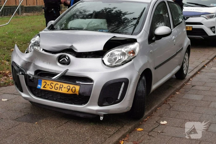Veel schade bij kop-staartbotsing