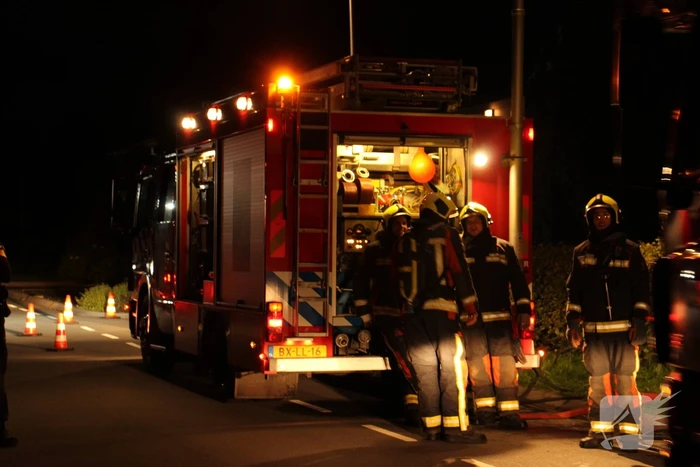Schoorsteen geveegd na brand