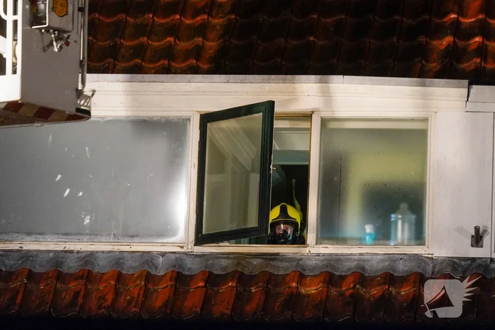 Veel rook bij woningbrand